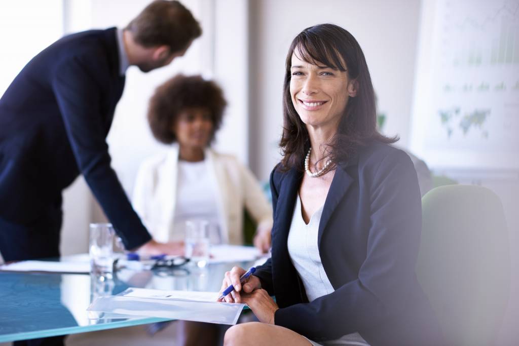 Project-Based Staffing: Assign and onboard new consultants in hours, not weeks. Contractor & Employee Mix: Manage blended teams compliantly with unified governance. Multi-State Operations: Centralize payroll, benefits, and HR for remote consultants. Utilization Management: Real-time tracking of billable vs. non-billable hours. Scaling Engagements: Add delivery capacity without adding internal HR or finance headcount.